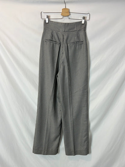 WHITE. Wide-leg houndstooth trousers. Size 34