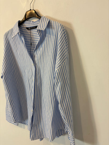 ZARA. Camisa Oxford rayas