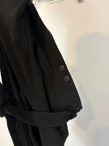 JOSEPH. Pantalón negro fluido detalles en piel