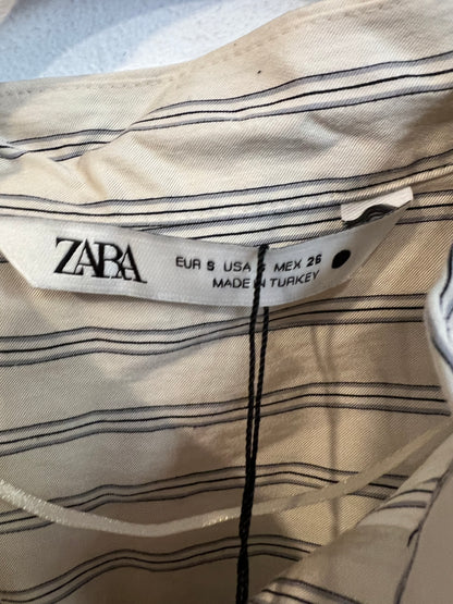 ZARA. Flowy beige striped shirt. TS