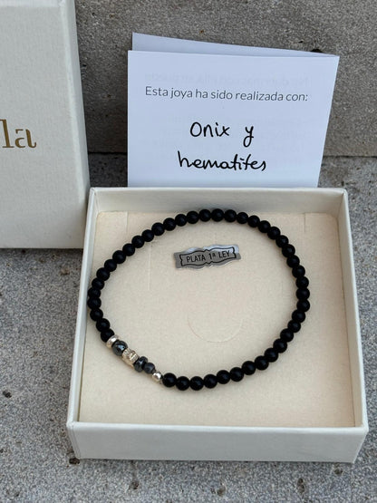 MARYBOLA. Pulsera ónix y hematíes negra