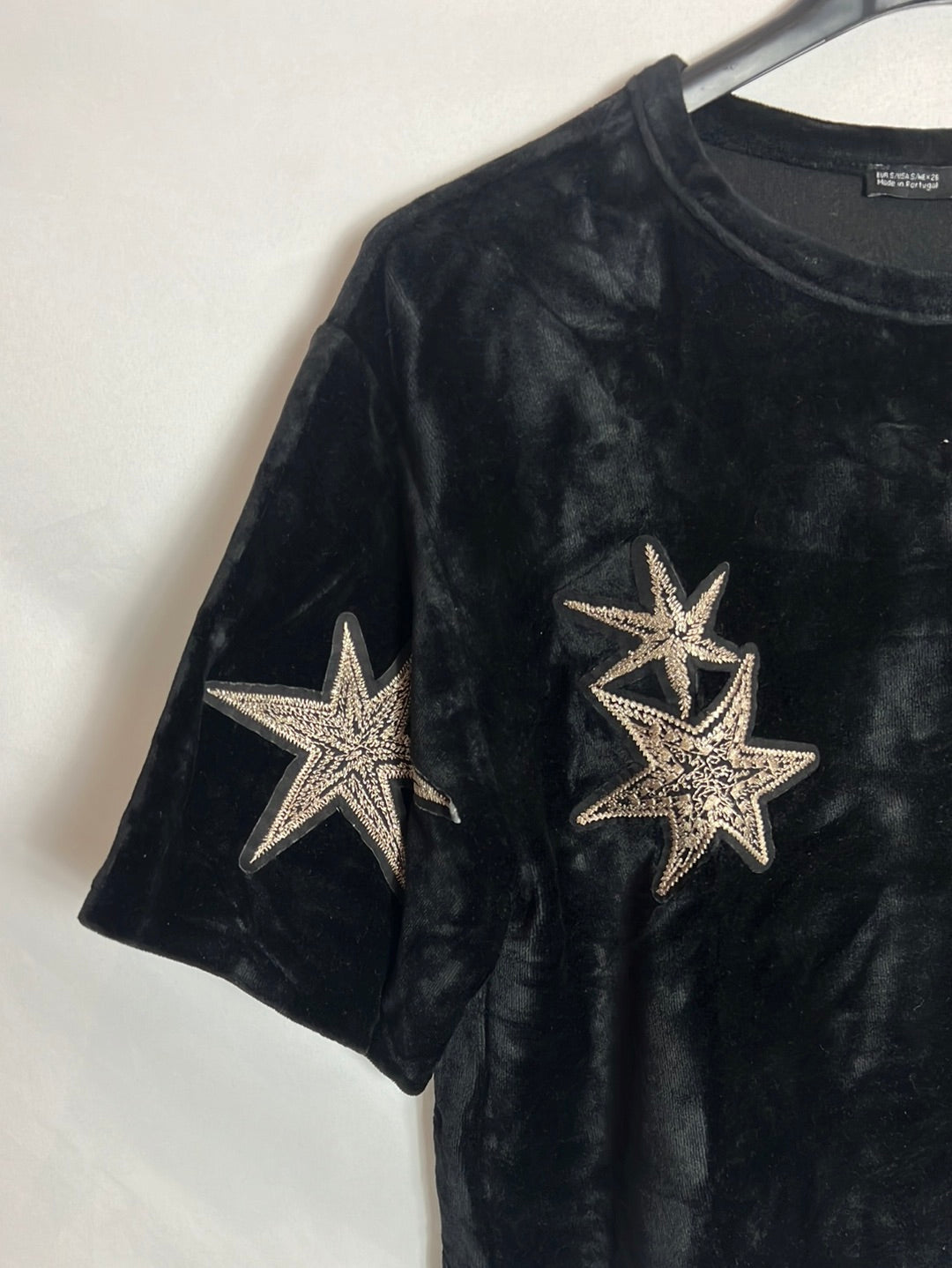 ZARA. Top negro terciopelo estrellas. T S