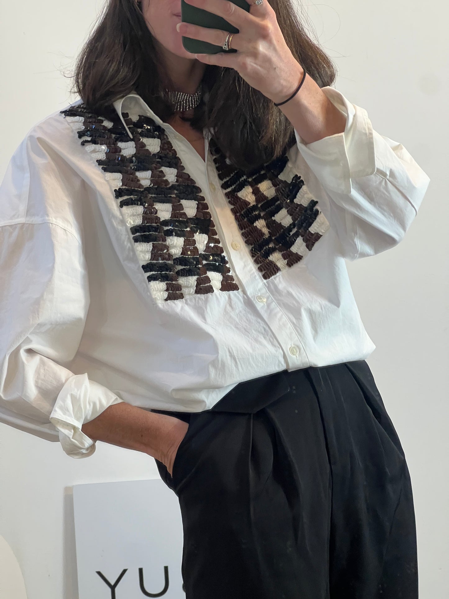 PAROSH. camisa blanca lentejuelas T.s