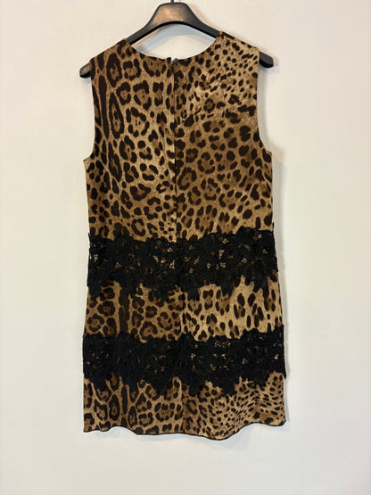 DOLCE & GABBANA. Vestido corto animal print