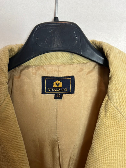 VILAGALLO. Camel textured blazer, size 40