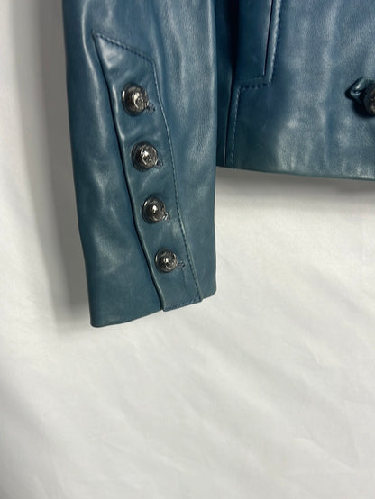 BARBARA BUI. Chaqueta piel azul botones. T 40 (Tara)