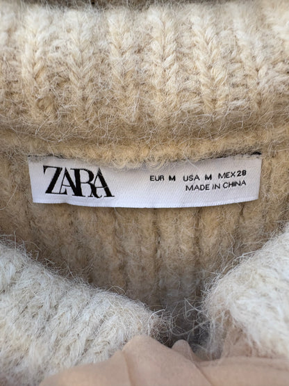 ZARA. Top punto lazada