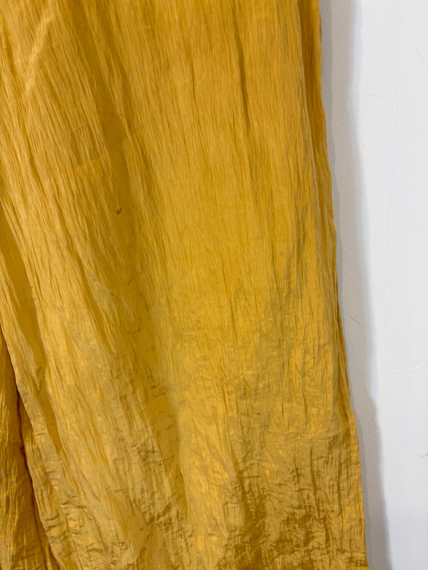 Pantalón fluido textura