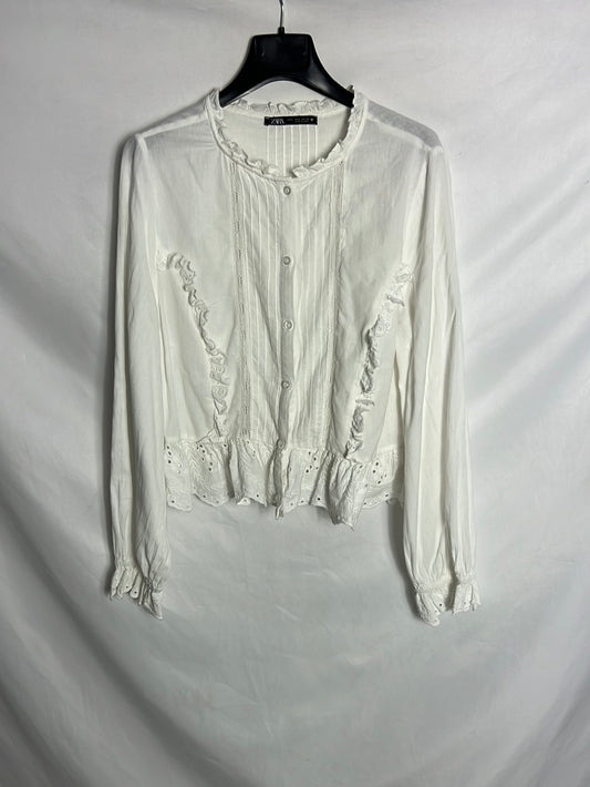 ZARA. Blusa blanca detalles. T L (M)