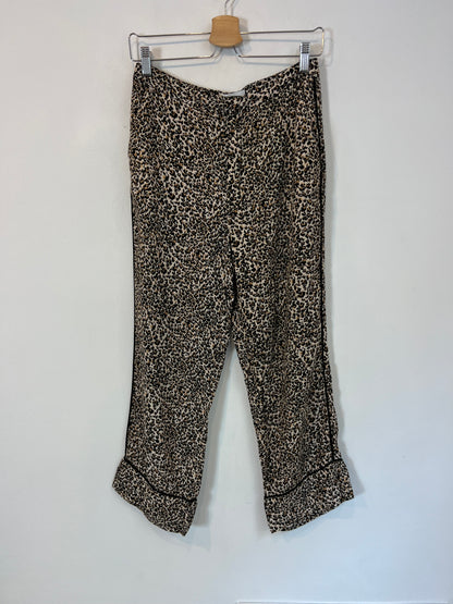 SCALPERS. total look fluid print T.38 (Tara)