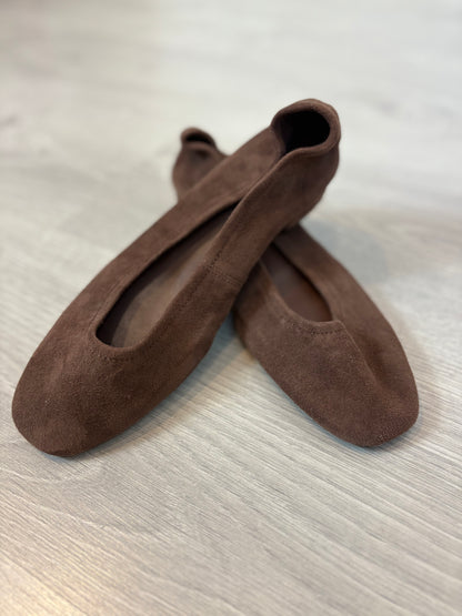 MANGO. Bailarina marrón chocolate. T 38