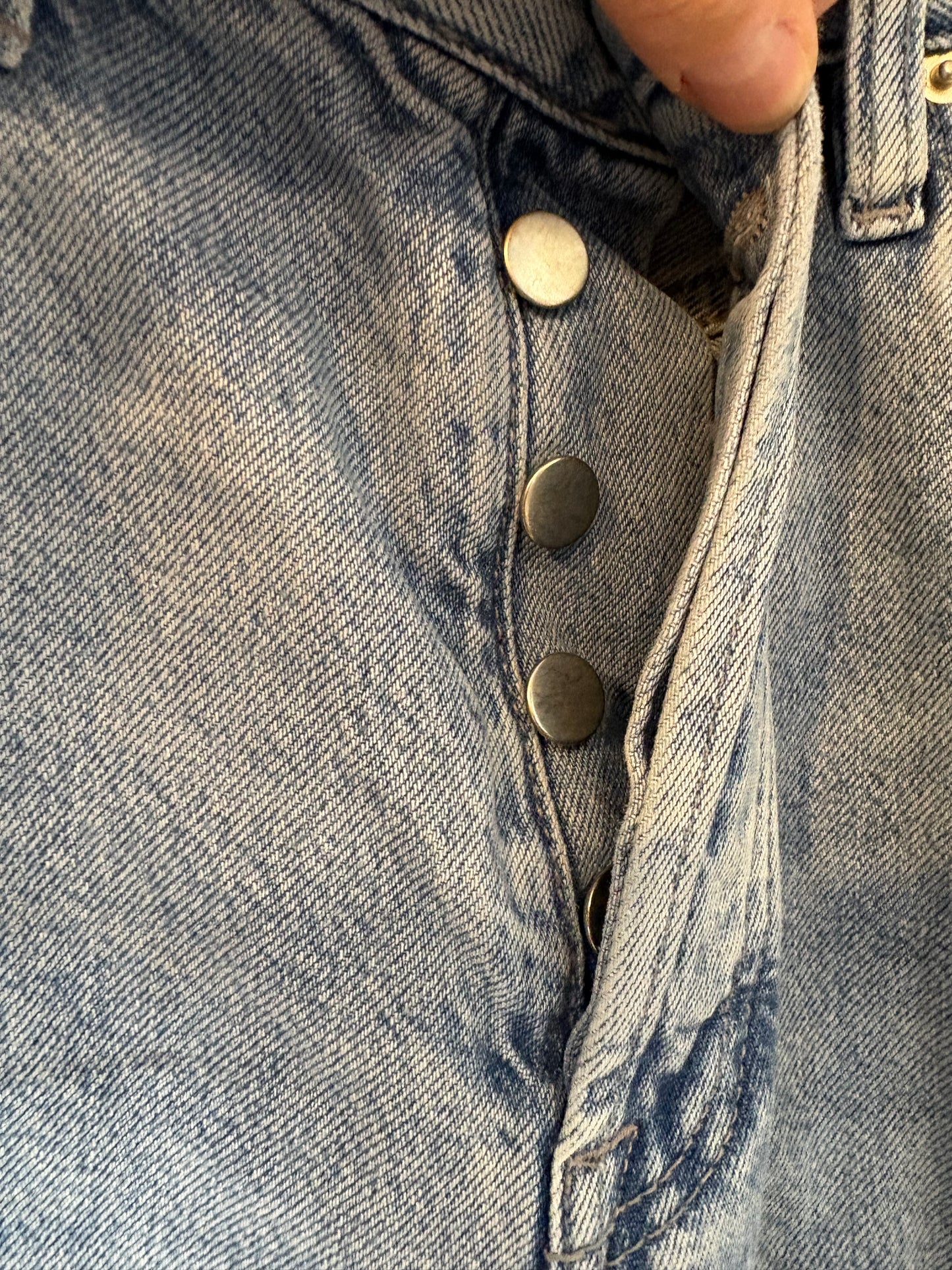 MASSIMO DUTTI. Denim recto abotonado