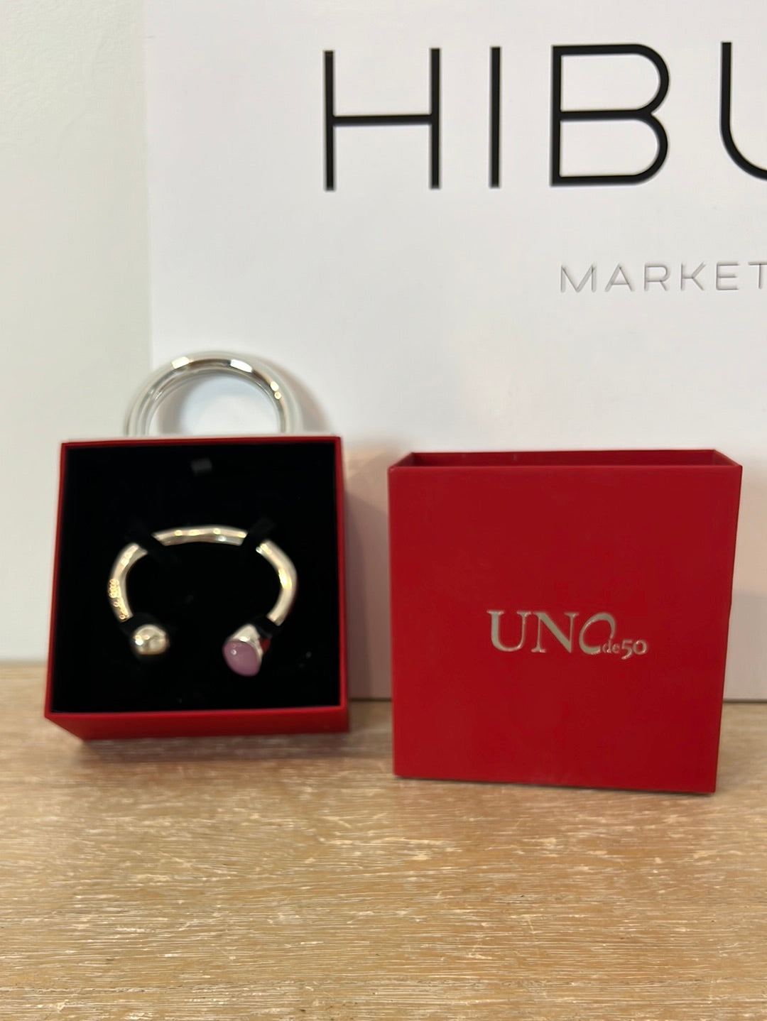 ONE OF 50. Silver-plated bracelet with Murano glass. TS