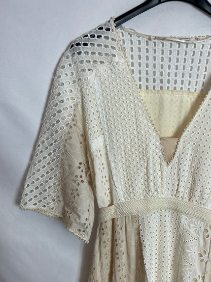 ZARA. Beige die-cut long dress. TS