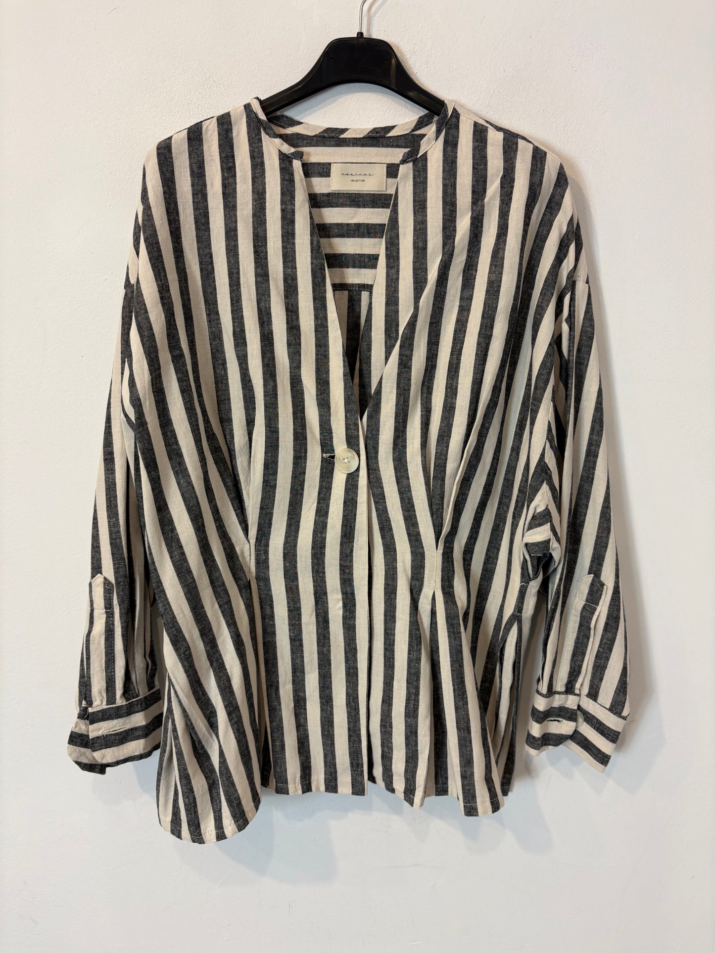 NESINES. Blusa/chaqueta rayas lino y algodón