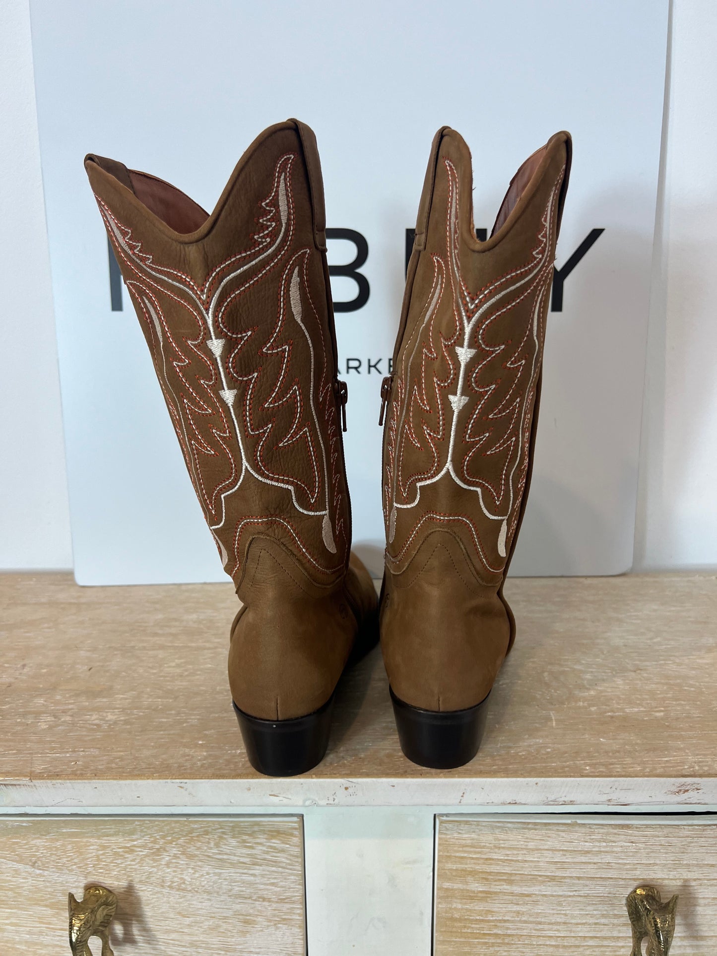 MICUIR. botas camel cowboy T.38