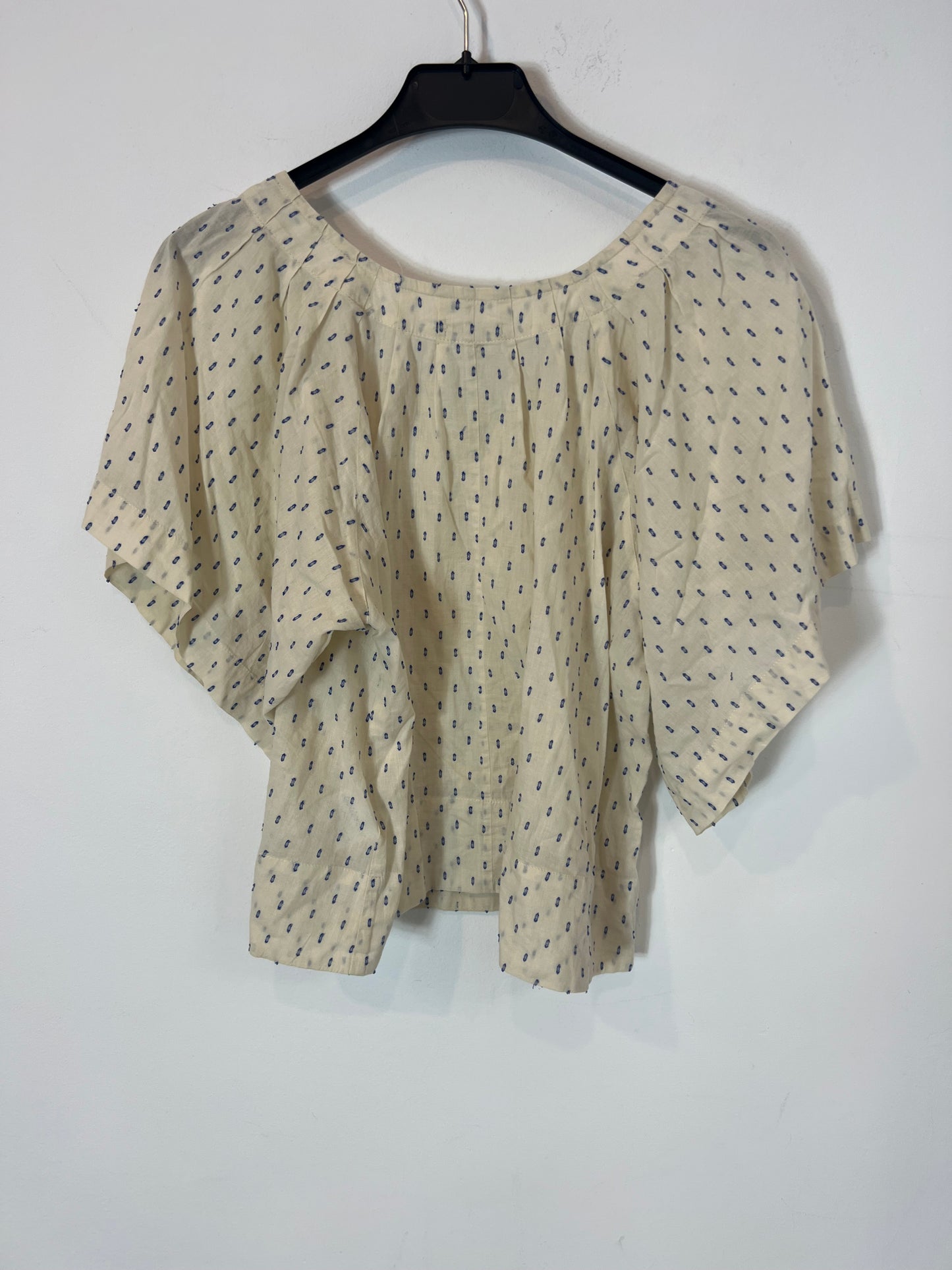 BELLEROSE. Beige blouse with blue embroidery S.1(s)