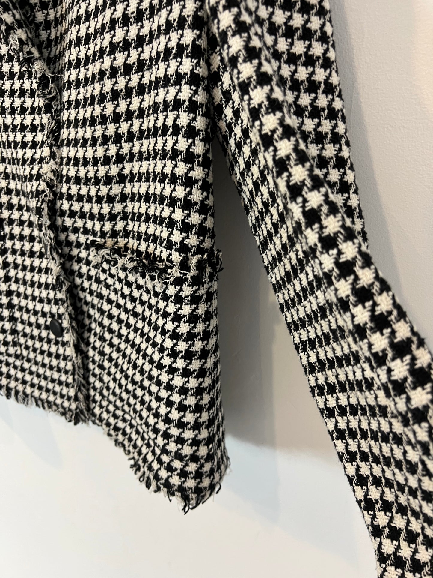 CLAUDIE PIERLOT. Chaqueta tweed pata de gallo. T 38