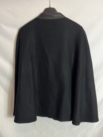ZARA. Capa negra paño T.s