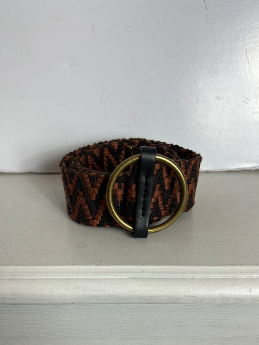 OTRAS. Cinturón bicolor zig zag.  T S/M