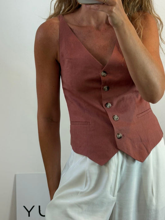 ZARA. Chaleco rosa oscuro  con lino
