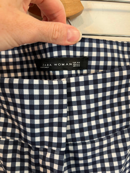 ZARA. Blue checked trousers, size 44