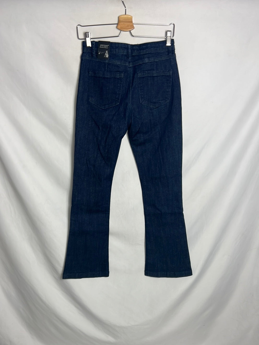 ONADO. Pantalón denim acampanado oscuros. T 38
