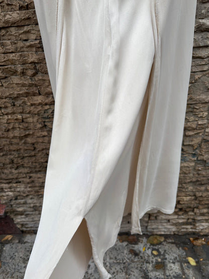 MANGO. Vestido midi beige palabra honor