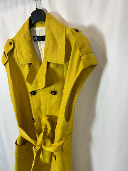 ZARA. Chaleco lino abotonado. T S