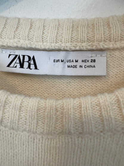 ZARA. Ecru knit top with wool. TM