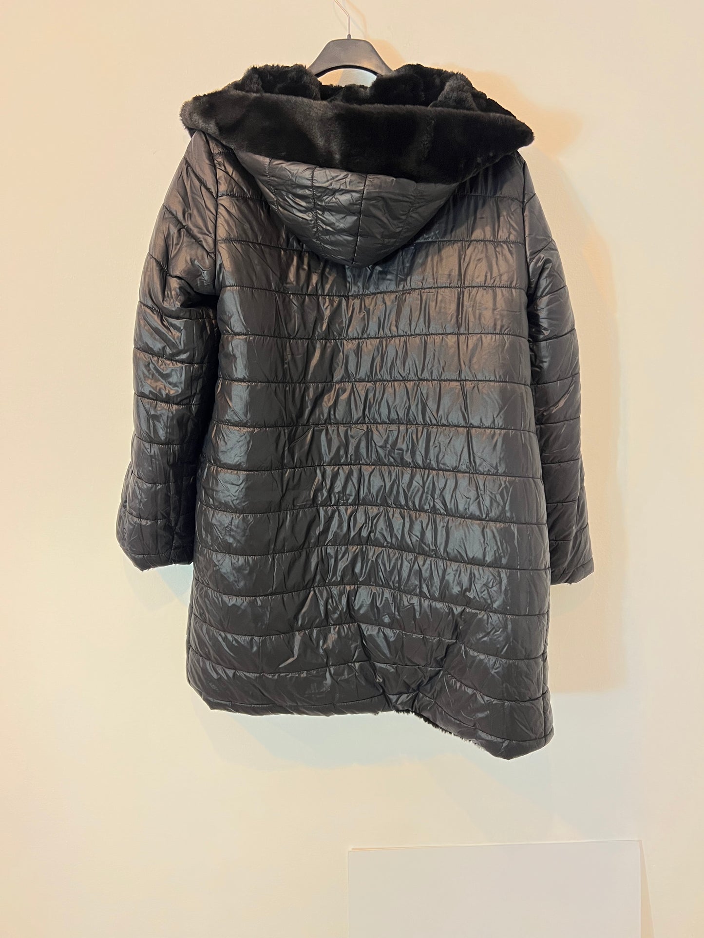 CORTEFIEL. Abrigo negro reversible T.m