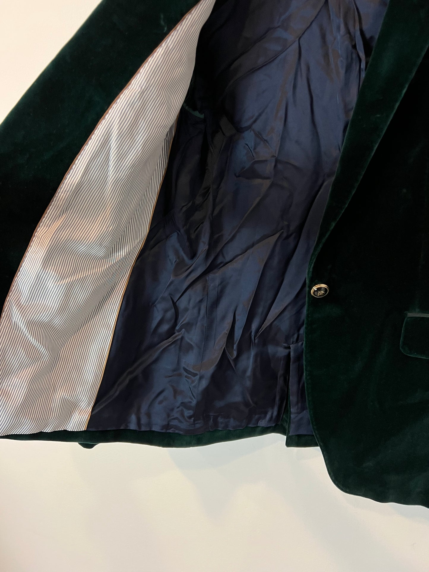 MASSIMO DUTTI. Green velvet blazer. Size 40