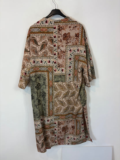 ZARA. Kimono largo reversible