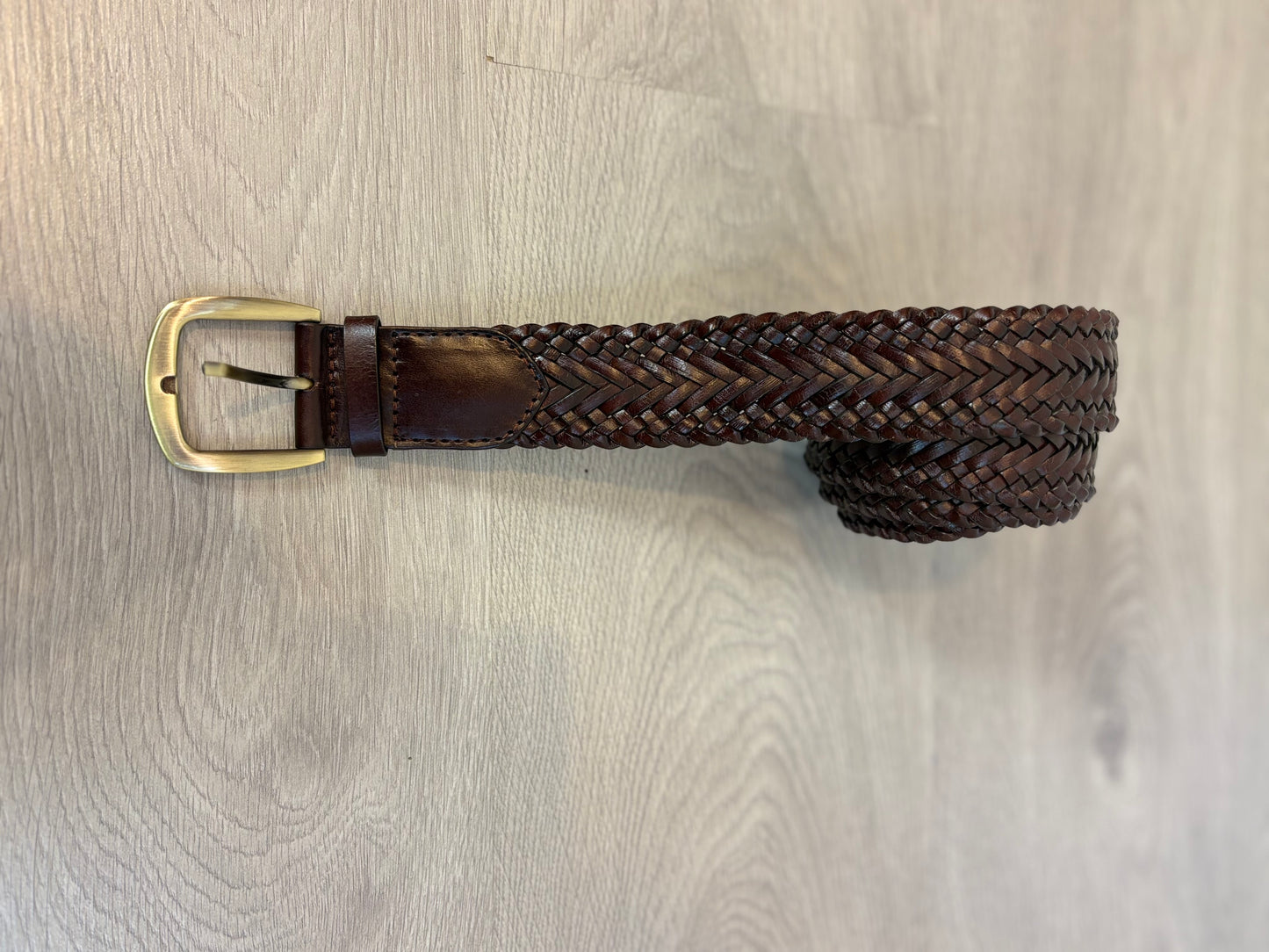 LLOYD’S. Cinturón marrón piel trenzado