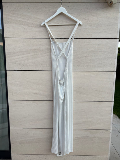 KAOÁ. Vestido largo textura espalda baja