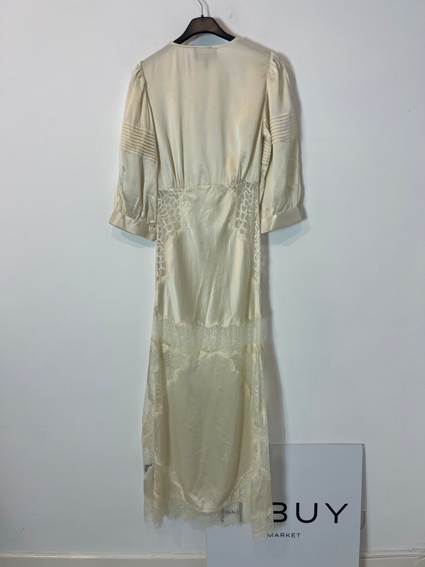 CYNTHIA ROWLEY. Silk and lace dress. S0 /34)