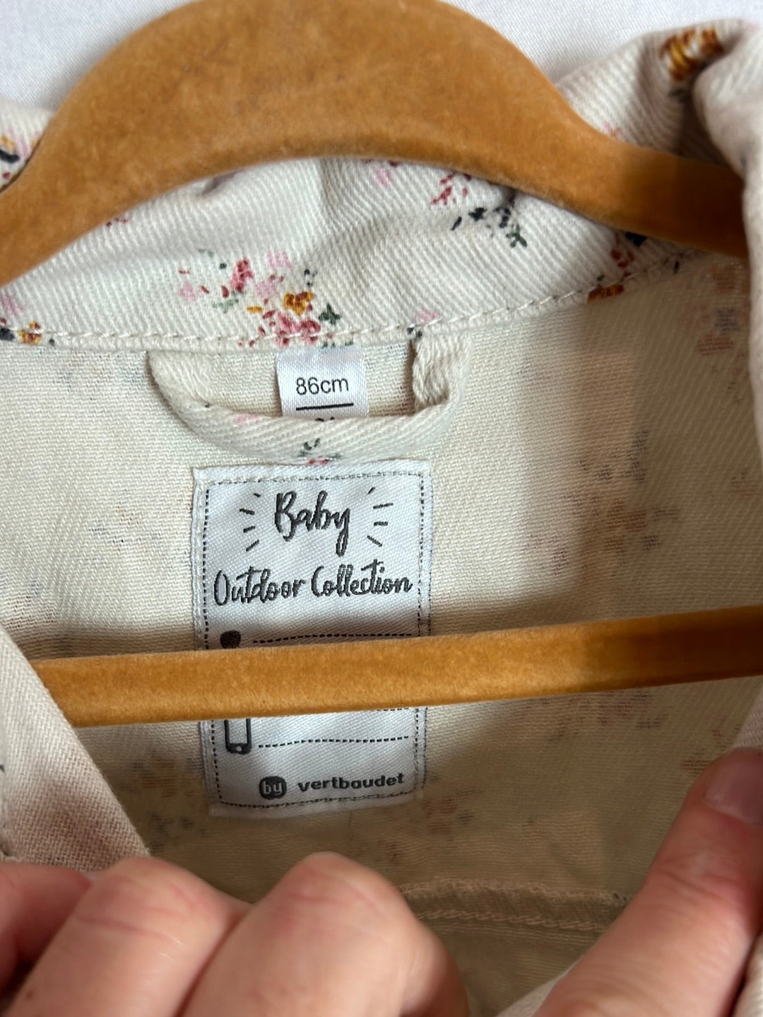 VERTBAUDET. Chaqueta denim flores. T 2 años