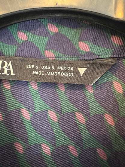 ZARA. Retro print satin blouse. TS