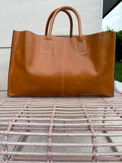 ZARA HOME. Bolso shopper camel piel