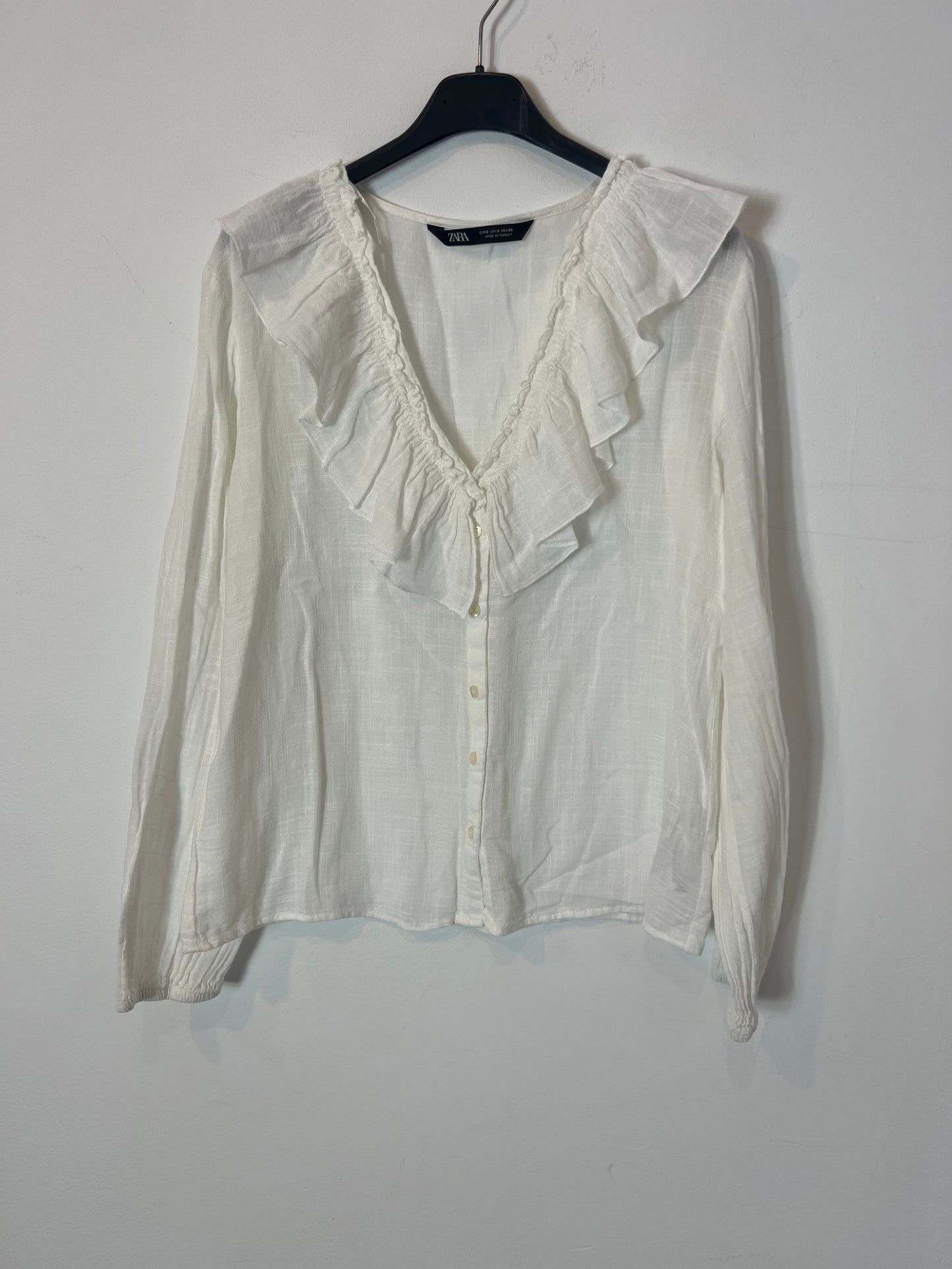 ZARA. Cotton blouse with ruffle detail. TS
