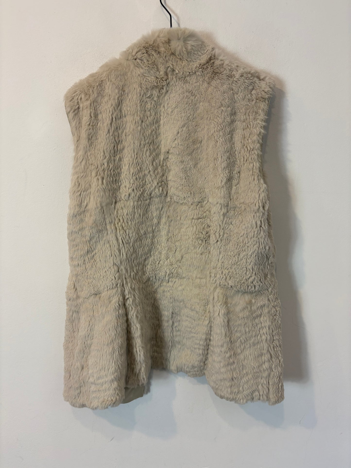 LAURÈL. Chaleco reversible pelo NATURAL