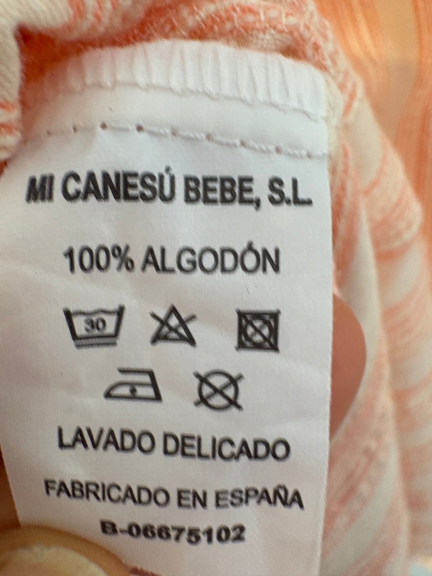 MI CANESÚ. Blusa textura detalle mangas