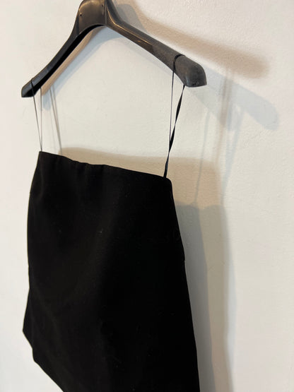 ZARA. Top palabra de honor negro. T S