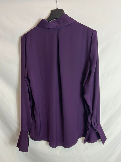 H&M. Blusa morada lazada. T 36