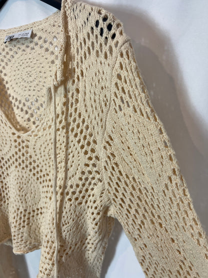 ZARA. Top calado beige. T S