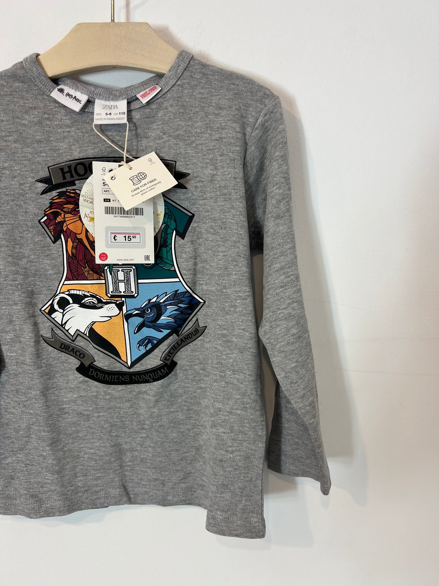 ZARA. Blue and gray patterned pajamas. Size 5-6 years.