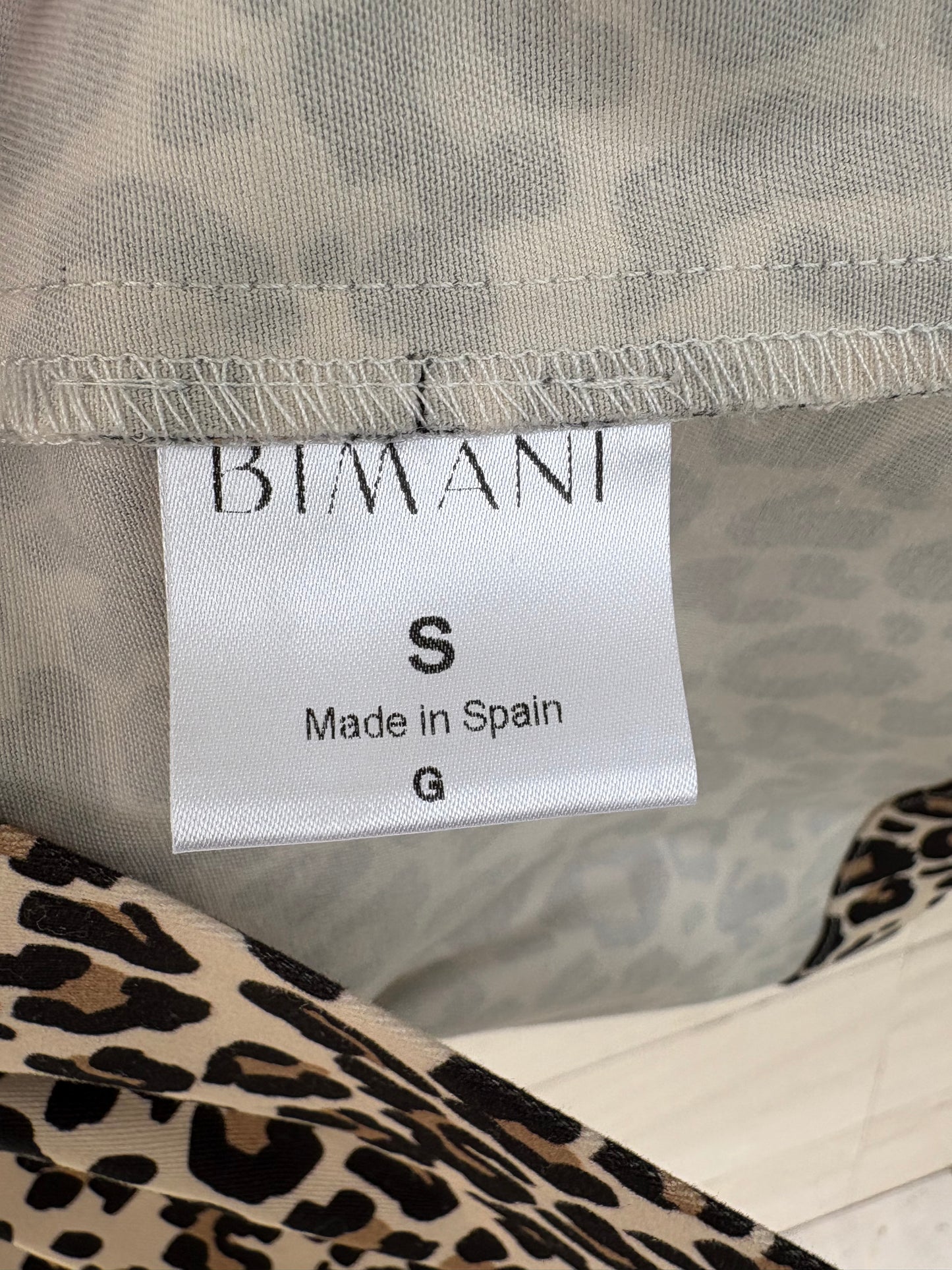 BIMANI. Animal print lantern sleeve top. T.S.