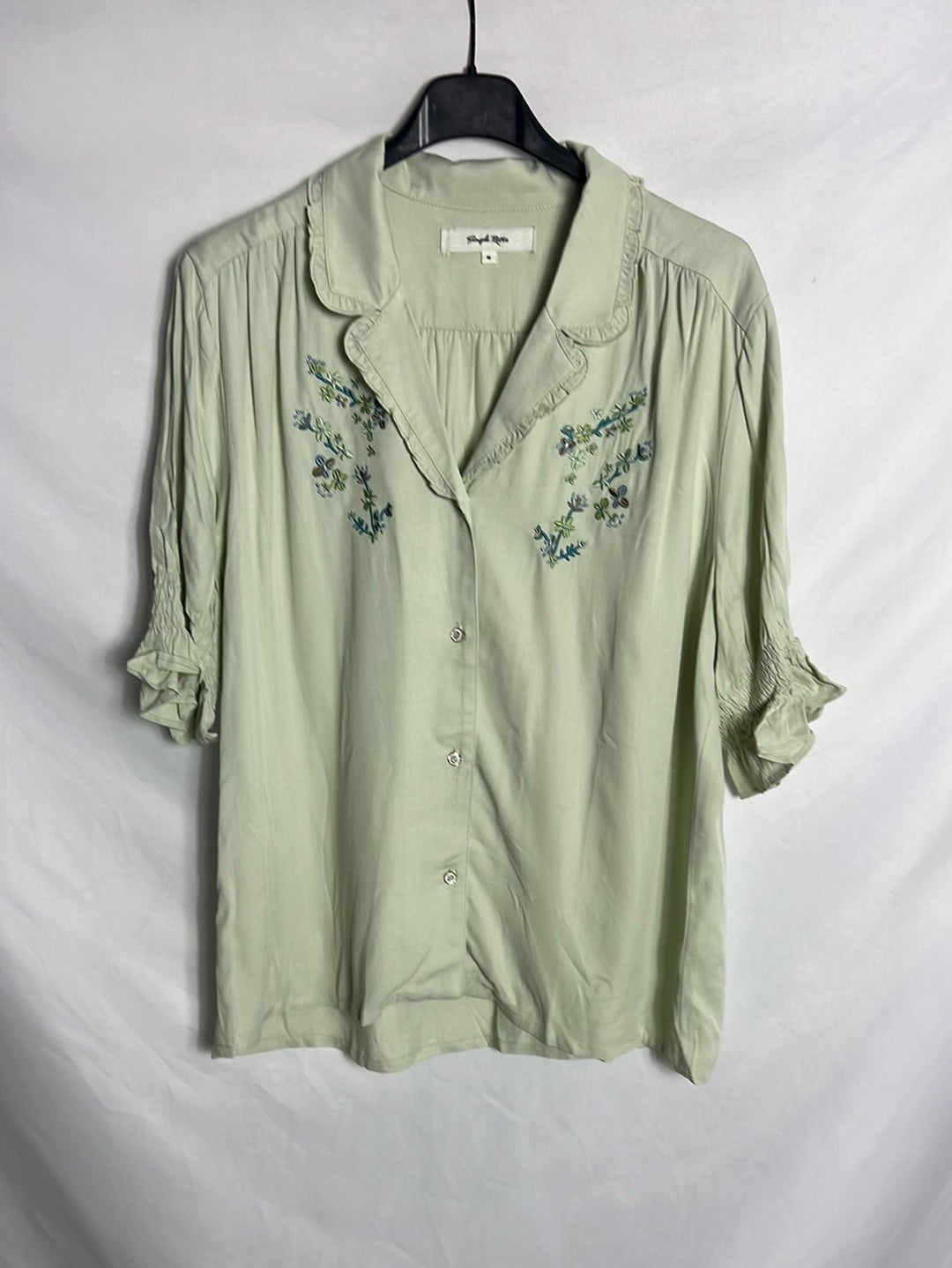 SIMPLE RETRO. Vintage style green blouse. TM