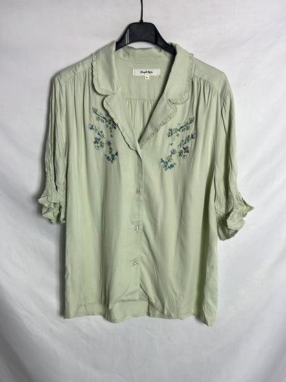 SIMPLE RETRO. Vintage style green blouse. TM