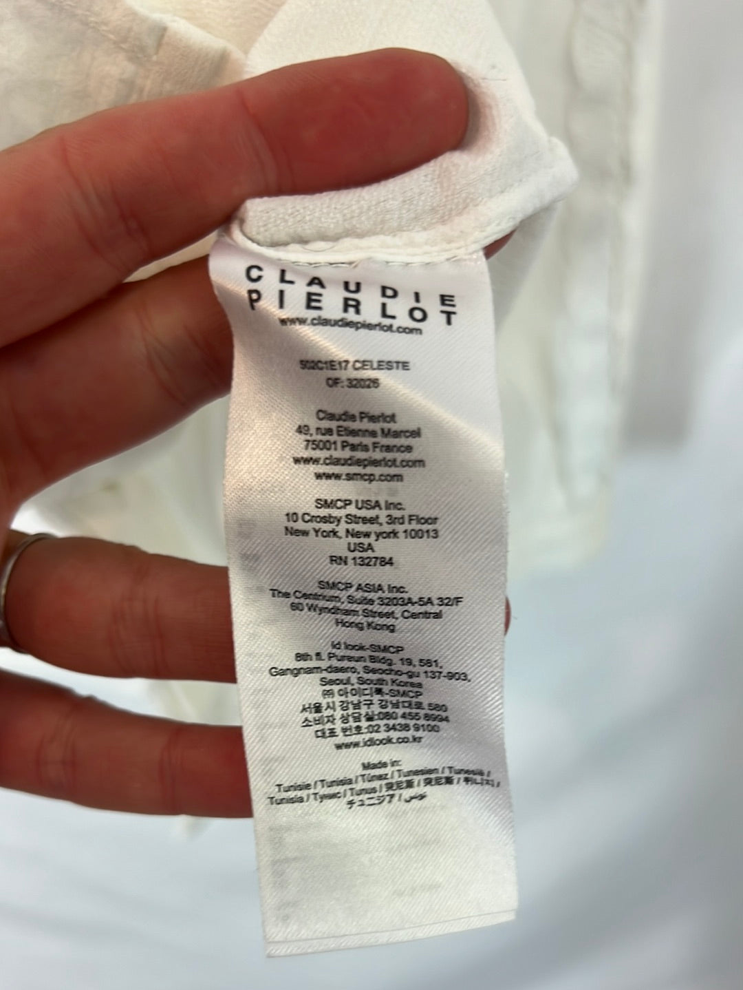 CLAUDIE PIERLOT. White lace blouse. T 38